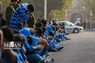 دستگیری بیش از ۳ هزار و ۵۰۰ سارق در ایام جنگ رمضان/ ۱ هزار و ۷۸۵ سارق حرفه‌ای منازل دستگیر شدند

 
