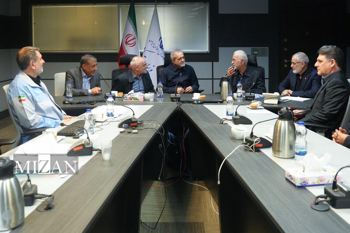رئیس‌جمهور: تفویض اختیار به استان‌ها کلید موفقیت مدیریت شرایط اخیر بود
