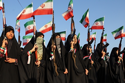 اجتماع بزرگ «دختران جان‌فدای ایران»
