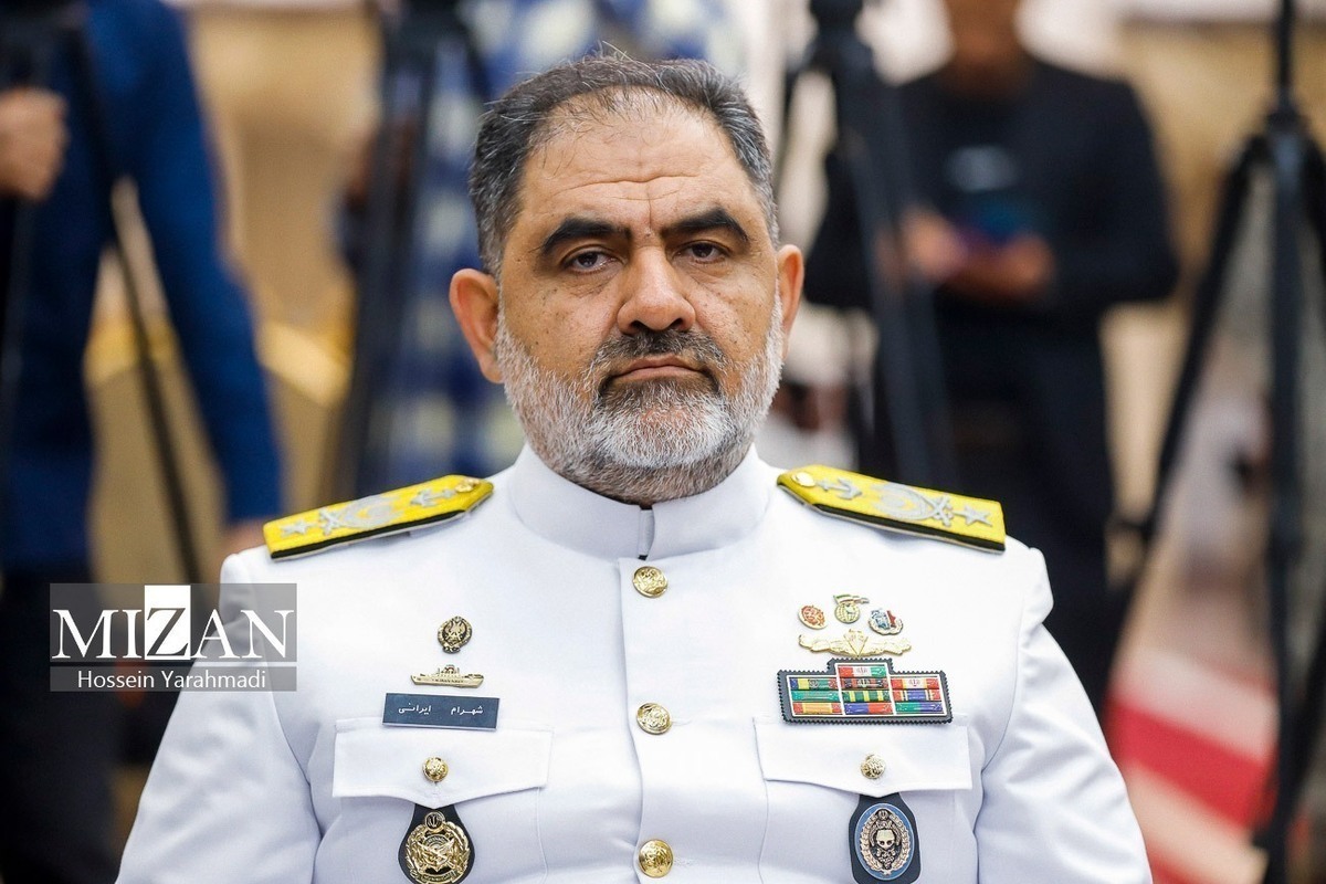 دریادار ایرانی: در طول جنگ اجازه ندادیم ناوگان نظامی آمریکا وارد دریای عمان شود