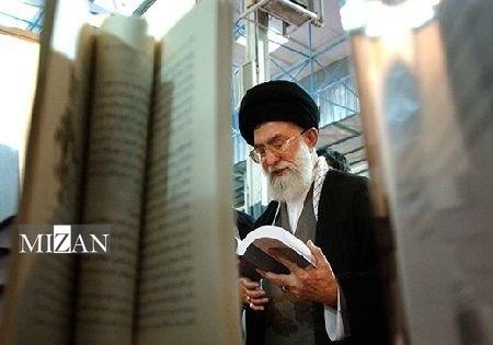 جهان‌بینی کتاب‌محور شهید آیت‌الله‌العظمی خامنه‌ای/ روایتی از پیوند زیست فرهنگی و سیاست‌گذاری نرم 