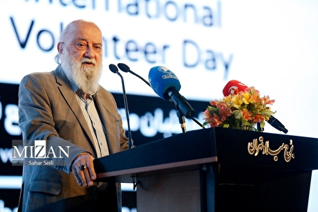 خدمات مترو و اتوبوس در تهران تا ۲۲ اردیبهشت رایگان شد