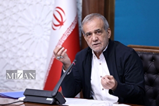 پزشکیان: ایران به هیچ عنوان زیر بار زور نرفته و نخواهد رفت/ ایران دولت و ملت عراق را فراتر از یک همسایه، برادر خود می‌داند