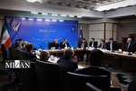 حضور سرزده رئیس جمهور در نشست اصناف و بازاریان/ پزشکیان: اولویت قطعی دولت، جلوگیری از قطع برق و گاز واحد‌های تولیدی است