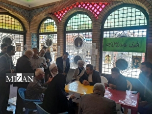 برگزاری میز خدمت رئیس سازمان ثبت در مسجدجامع شهرستان سنگر استان گیلان 