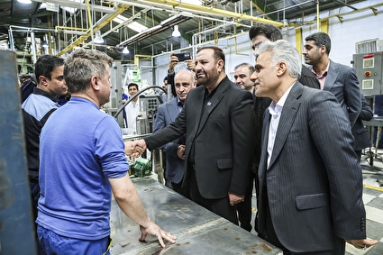 بازدید دادستان تهران از شرکت «پاکسان»