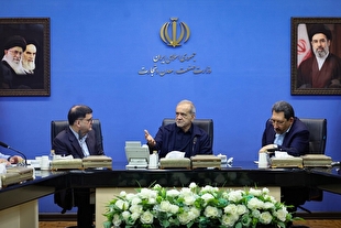 وزیر صمت: تولید، تأمین کالا و ثبات بازار بدون وقفه در حال پیگیری است
