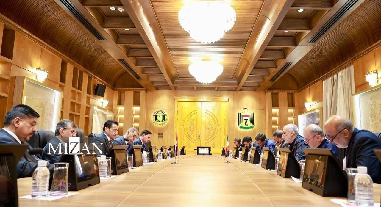 نشست امنیتی بغداد ـ تهران، توافق بر مهار تحرکات گروههای مسلح در مرزها نشست امنیتی بغداد ـ تهران، توافق بر مهار تحرکات گروههای مسلح در مرزها