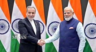 دیدار عراقچی با نخست وزیر هند