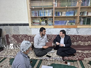حضور رئیس کل دادگستری استان بوشهر در جمع نمازگزاران مسجد سید مصطفی خمینی (ره) و رسیدگی به درخواست‌های ۱۵ نفر از مراجعین 