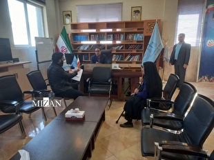 دادستان مرکز لرستان در برنامه ملاقات مردمی به درخواست‌های ۶۰ مراجعه کننده رسیدگی کرد