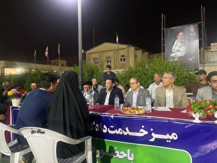 برگزاری میز خدمت دادگستری بوشهر در اجتماع مردمی دیر