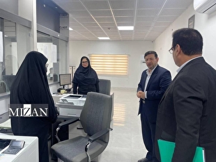 رئیس کل دادگستری بوشهر از اداره ثبت اسناد و املاک شهرستان دیر بازدید کرد