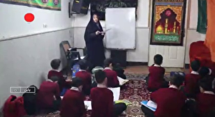 مدیر بابلی خانه‌اش را به کلاس درس تبدیل کرد