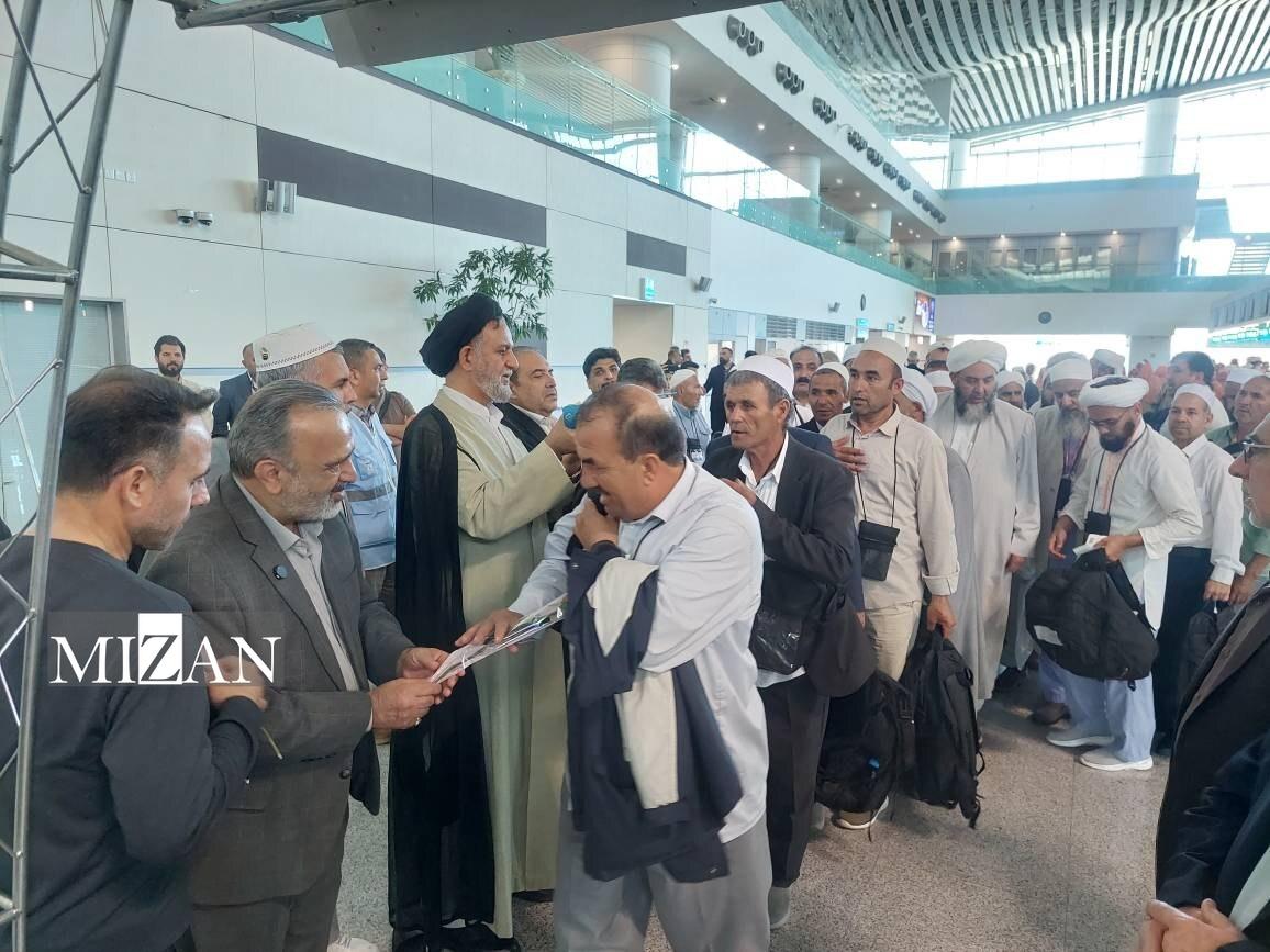 اولین گروه‌های زائران حج تمتع ۱۴۰۵ عازم عربستان شدند