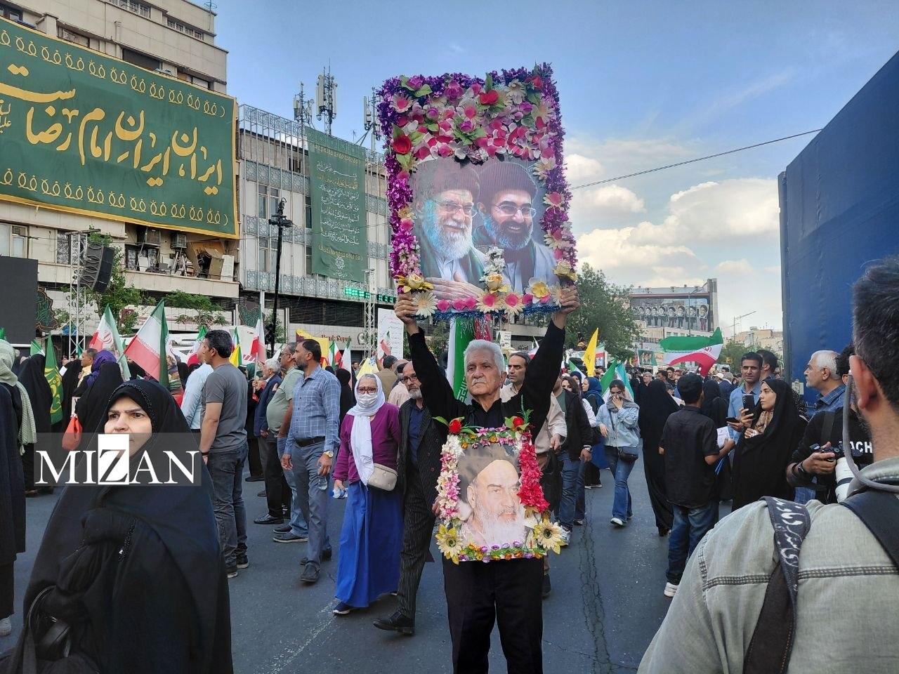 اجتماع بزرگ امام‌رضایی‌ها در تهران؛ بیعت با رهبر معظم انقلاب