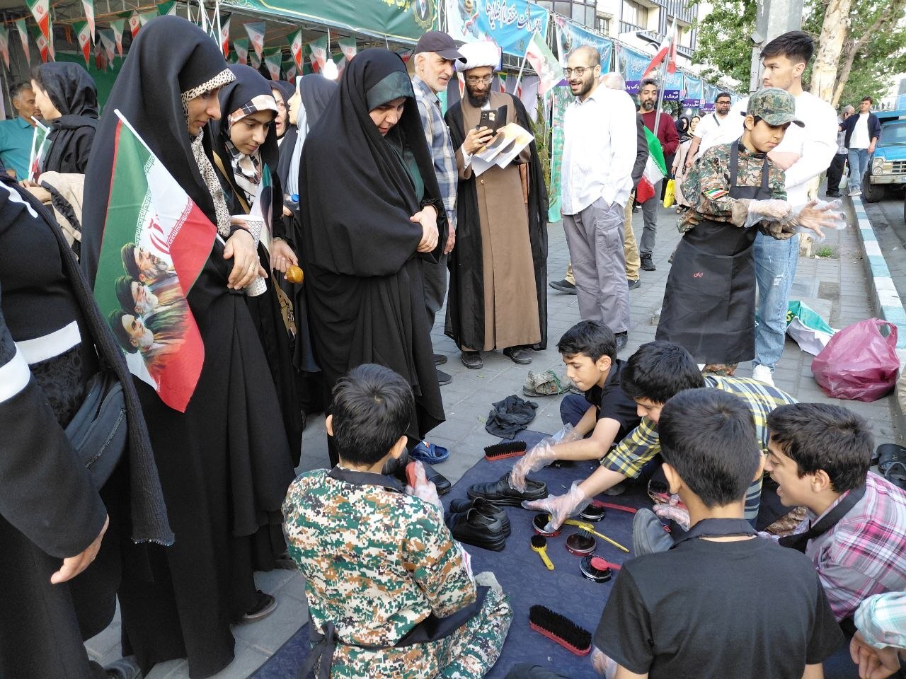 اجتماع بزرگ امام‌رضایی‌ها در تهران؛ بیعت با رهبر معظم انقلاب