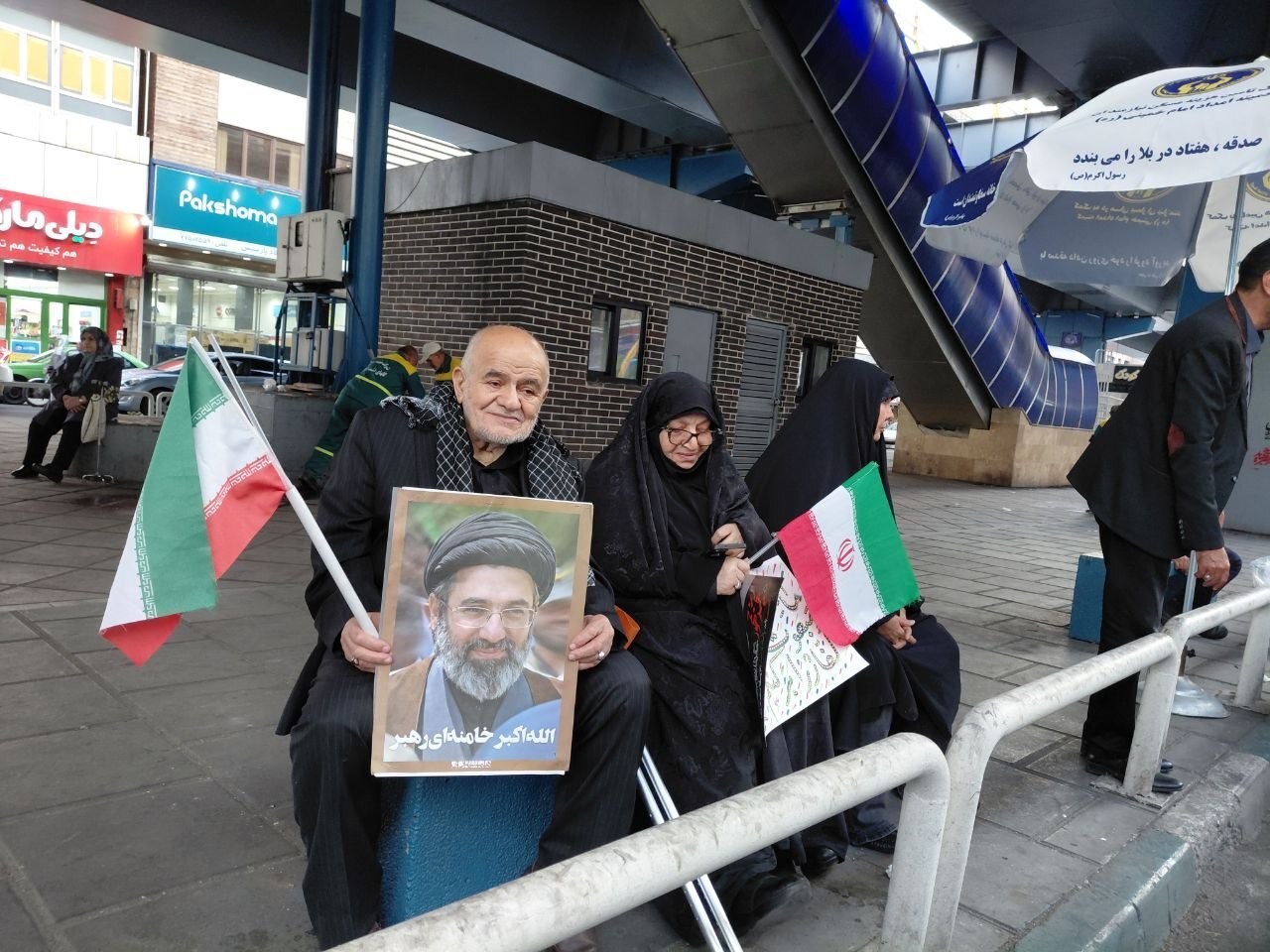 اجتماع بزرگ امام‌رضایی‌ها در تهران؛ بیعت با رهبر معظم انقلاب