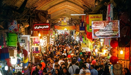 گزارش خبرگزاری اسپوتنیک از بازار بزرگ تهران؛ ایرانی‌ها امیدوار به آینده