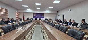 دادستان مرکز استان زنجان: محتکران و گران‌فروشان در انتظار برخورد قاطع و بازدارنده باشند