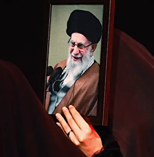 مقاومت ادامه دارد