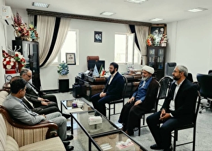 رئیس کل دادگستری استان کرمانشاه از بخش‌های مختلف دادگستری شهرستان کنگاور بازدید کرد