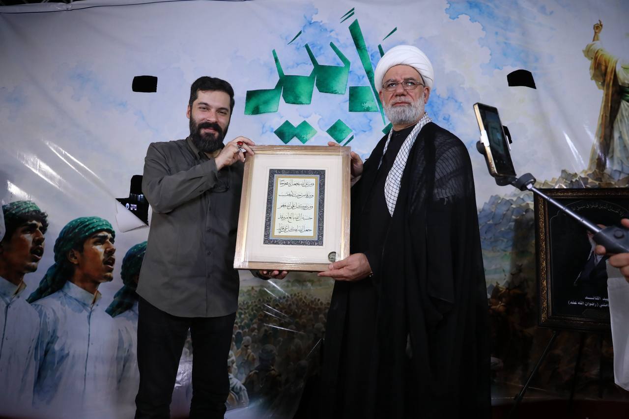 جشنواره بین‌المللی سرود «یدا بید» باحضور هزاران نفری مردم بصره آغاز شد