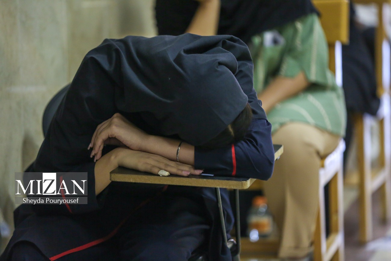 کنکور ۱۴۰۵ و مناقشه معدل؛ دانش‌آموزان از چه نگران‌اند؟کنکور ۱۴۰۵ و مناقشه معدل؛ دانش‌آموزان از چه نگران‌اند؟