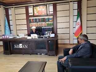 رئیس کل دادگستری زنجان به درخواست ۵۹ نفر از مراجعان در دیدار مردمی رسیدگی کرد