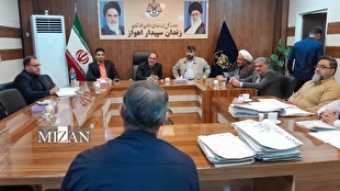 دادستان مرکز استان خوزستان در بازدید از زندان سپیدار اهواز به پرونده ۳۰ مددجویان رسیدگی کرد
