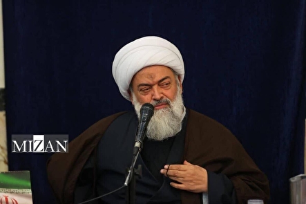 حجت‌الاسلام ادیب یزدی: آیت‌الله خامنه‌ای مجسمه عاشورا بودند/ محرم ۱۴۰۵ متفاوت و عاشورایی ممتاز است