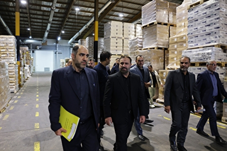 بازدید دادستان تهران از پارکینگ خودروها، انبار متروکه، انبار کالا‌های دارویی و  انبارکالا‌های متفرقه و خطرناک گمرک تهران