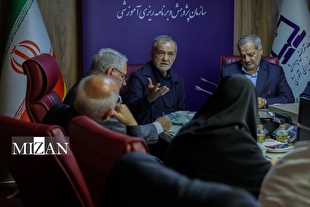 پزشکیان: باید شعار «بزن که خوب می‌زنی» به شعار «بساز که خوب می‌سازی» تبدیل شود