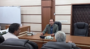 تداوم برنامه‌های ملاقات حضوری در دادگستری خوزستان؛ رئیس‌کل دادگستری استان با ۵۹ نفر از مراجعین دیدار کرد
