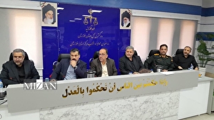 ساماندهی وانتبارها و دستفروشان در اهواز ضروری است