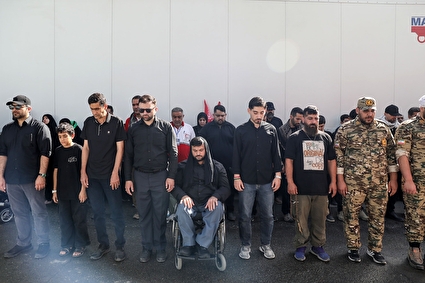 اقامه نماز بر پیکر رهبر شهید انقلاب اسلامی