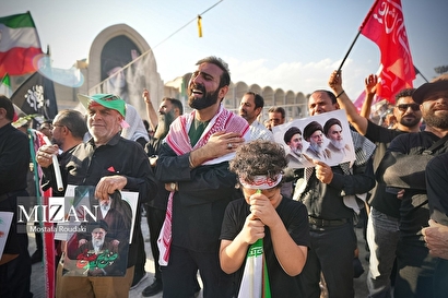 دلتنگی شهروند تهرانی برای رهبر شهید انقلاب