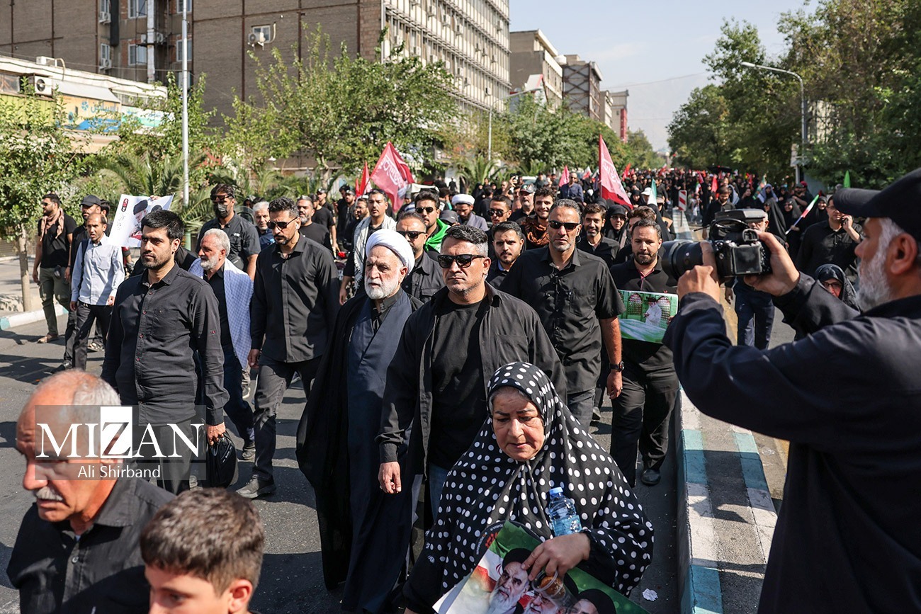 تهران برخاست؛ وداع آخر پایتخت با آقای شهید