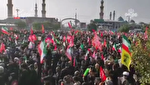 طنین شعار «لبیک سید مجتبی، فرمانده کل قوا» در مسجد جمکران