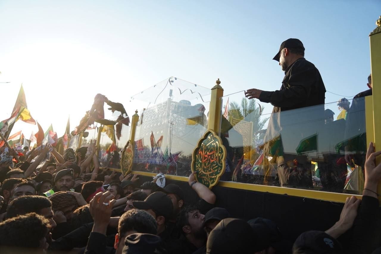 آغاز مراسم تشییع پیکر مطهر امام شهید در نجف