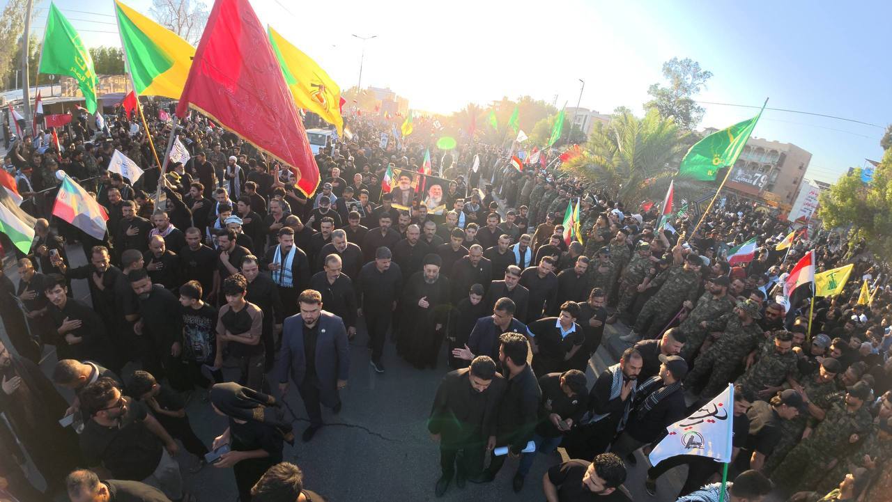 آغاز مراسم تشییع پیکر مطهر امام شهید در نجف