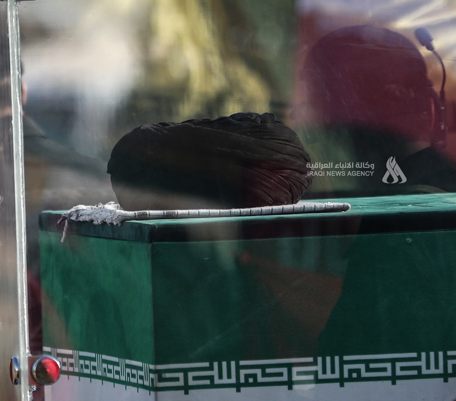 آغاز مراسم تشییع پیکر مطهر امام شهید در نجف آغاز مراسم تشییع پیکر مطهر امام شهید در نجف