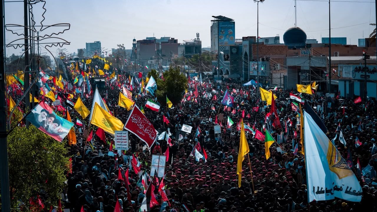 مراسم تشییع پیکر مطهر امام شهید در نجف