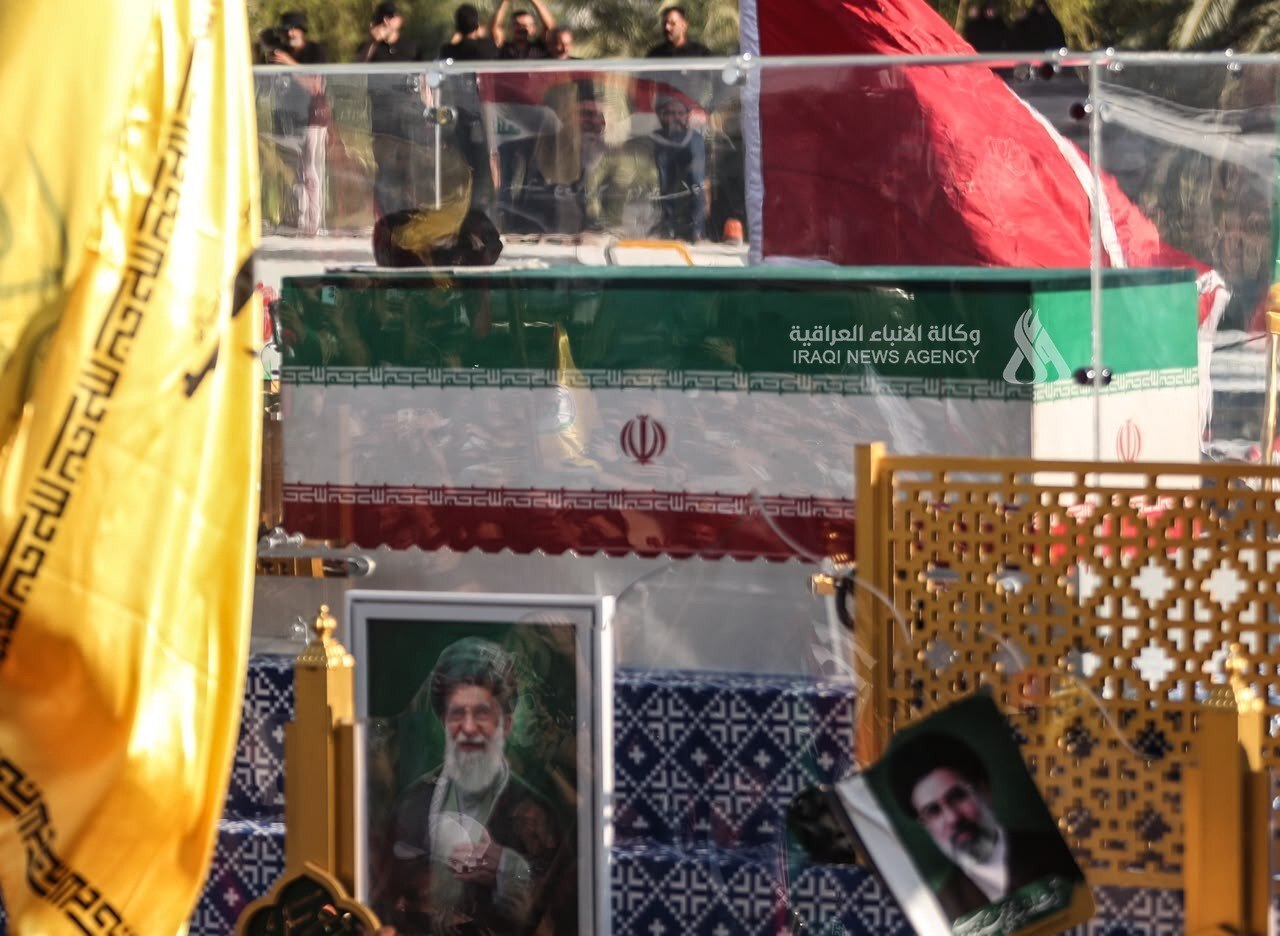 مراسم تشییع پیکر مطهر امام شهید در نجف
