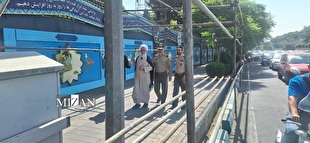 222 mosques and Husseiniyas in Tehran host mourners at funeral of martyred Leader