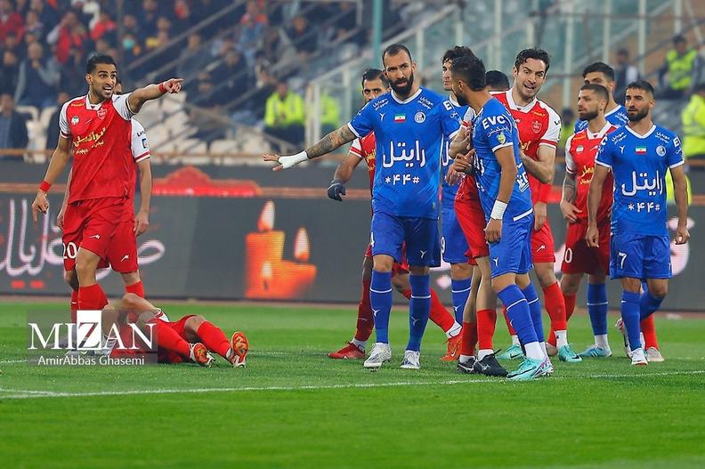 عکس تبلیغات ورزشگاه آزادی / بازی پرسپولیس و استقلال - 23 آذر 1402 259219 246 1 792 در تبلیغات ورزشگاه آزادی / بازی پرسپولیس و استقلال - 23 آذر 1402