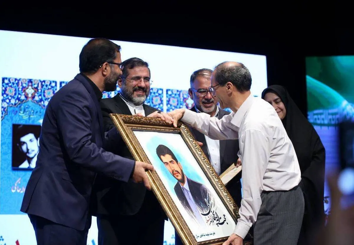 وزیر فرهنگ: اتفاقات مهمی در نشر فرهنگ دینی و تعلیمات قرآنی در کشور خواهد افتاد وزیر فرهنگ: اتفاقات مهمی در نشر فرهنگ دینی و تعلیمات قرآنی در کشور خواهد افتاد
