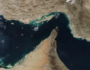 معادله هرمز؛ دیپلماسی تهران و مداخله‌جویی‌های آمریکا