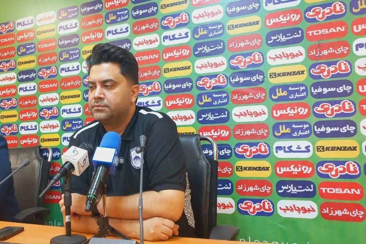 اخباری: می‌خواهیم استقلال را در یزد تحت فشار بگذاریم/ ۳ امتیاز بازی خانگی را می‌خواهیم