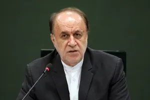 حاجی‌بابایی: مردم ایران در انتظار غرق شدن آل ترامپ در دریای خروشان تنگه هرمز و خلیج فارس و دریای عمان هستند